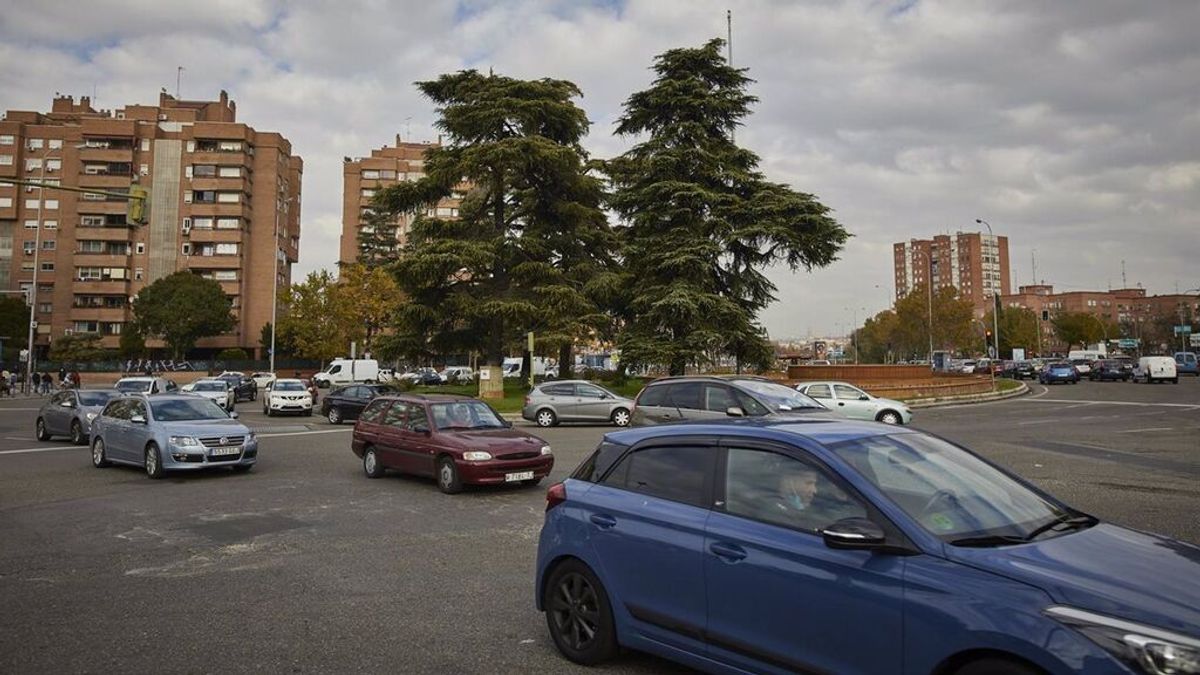 Madrid comienza a sancionar este martes a los conductores que circulen sin permiso por Plaza Elíptica