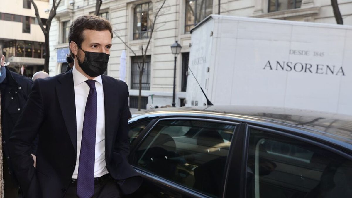 El núcleo duro de Casado se parte en dos: piden el cese de García Egea y un congreso El núcleo duro de Casado se parte en dos: piden el cese de García Egea y un congreso