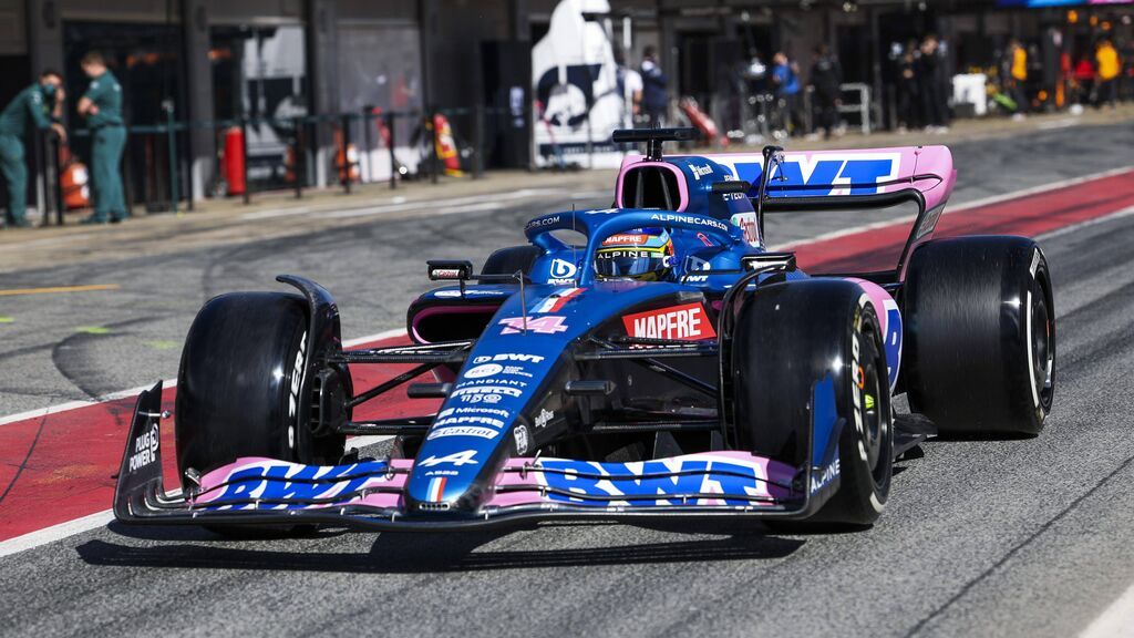 Fernando Alonso se prueba en los tests de Barcelona: "Pensamos que hemos dado un paso adelante"