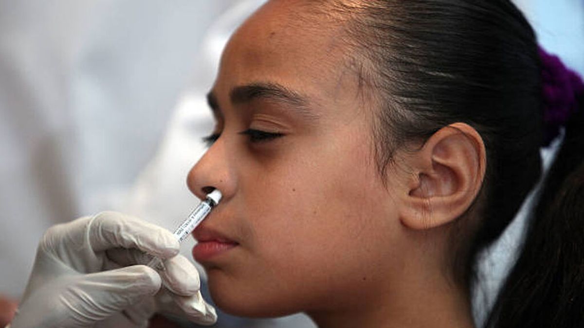 Vacunas nasales para evitar la transmisión: el próximo objetivo en la lucha contra la covid-19
