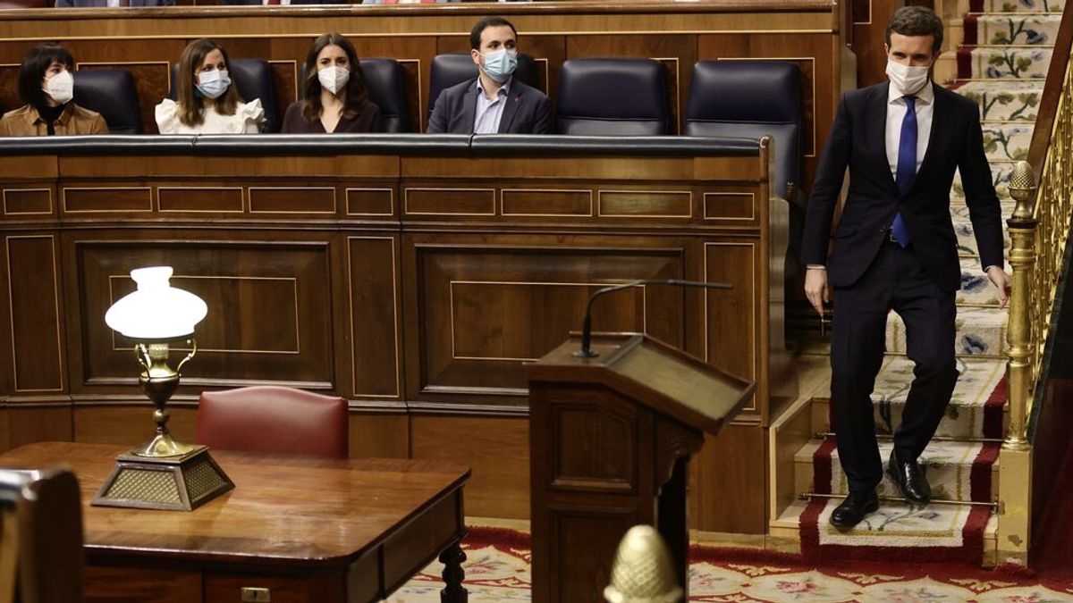 Casado aguanta en Génova hasta el congreso y da paso a Feijóo Casado aguanta en Génova hasta el congreso y da paso a Feijóo
