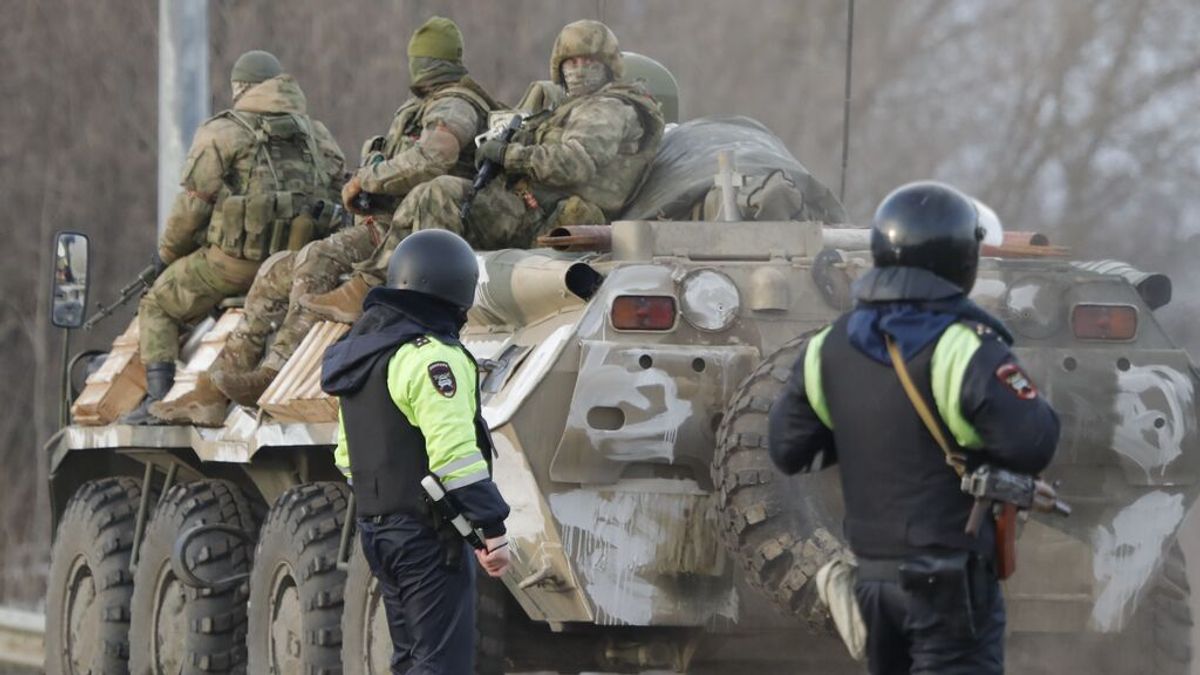 El Gobierno de Zelenski resiste al asedio de las tropas rusas en Kiev El Gobierno de Zelenski resiste al asedio de las tropas rusas en Kiev