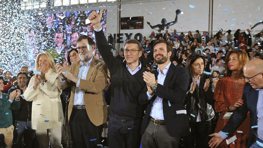 Rajoy, Feijóo y Casado en un acto en marzo de 2020