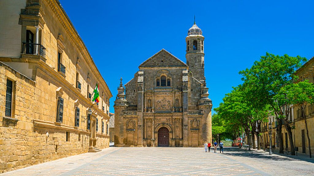 istockphoto-1200357420-170667a