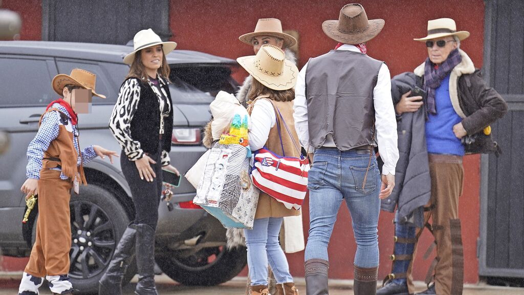 Gloria Camila celebra su cumpleaños con una fiesta a lo 'Pasión de Gavilanes' y con José Fernando