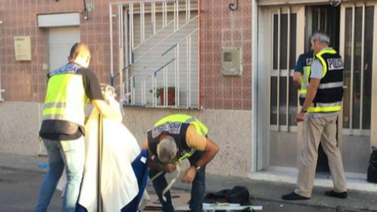 Juzgan a un hombre acusado de matar y descuartizar a su pareja en Cartagena y tirarla a la basuraJ