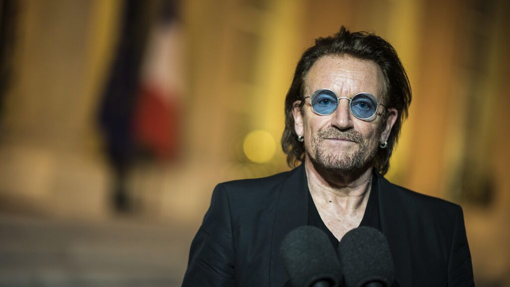 El giro de Bono: "Me avergüenzan las canciones y el nombre de U2"
