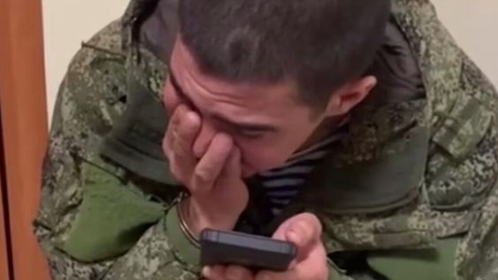Ucrania mantiene prisioneros a cientos de militares rusos: algunos no sabían que iban a ir a la guerra