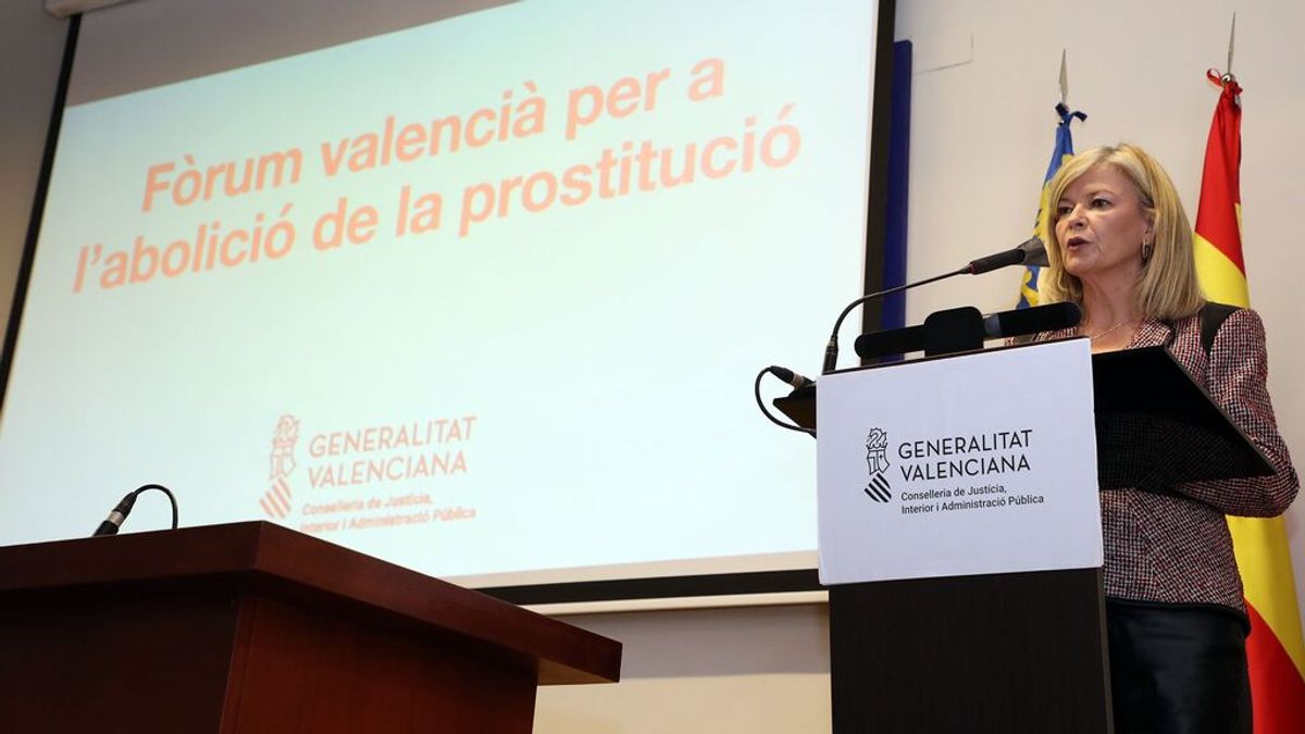 La Comunitat Valenciana multará a puteros y burdeles camuflados La Comunitat Valenciana multará a puteros y burdeles camuflados