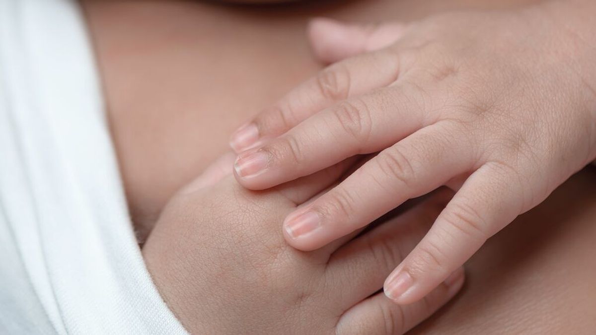 Culpables la madre y la abuela de un bebé acusadas de matarlo tirándolo a un contenedor en Tarragona Culpables la madre y la abuela de un bebé acusadas de matarlo tirándolo a un contenedor en Tarragona