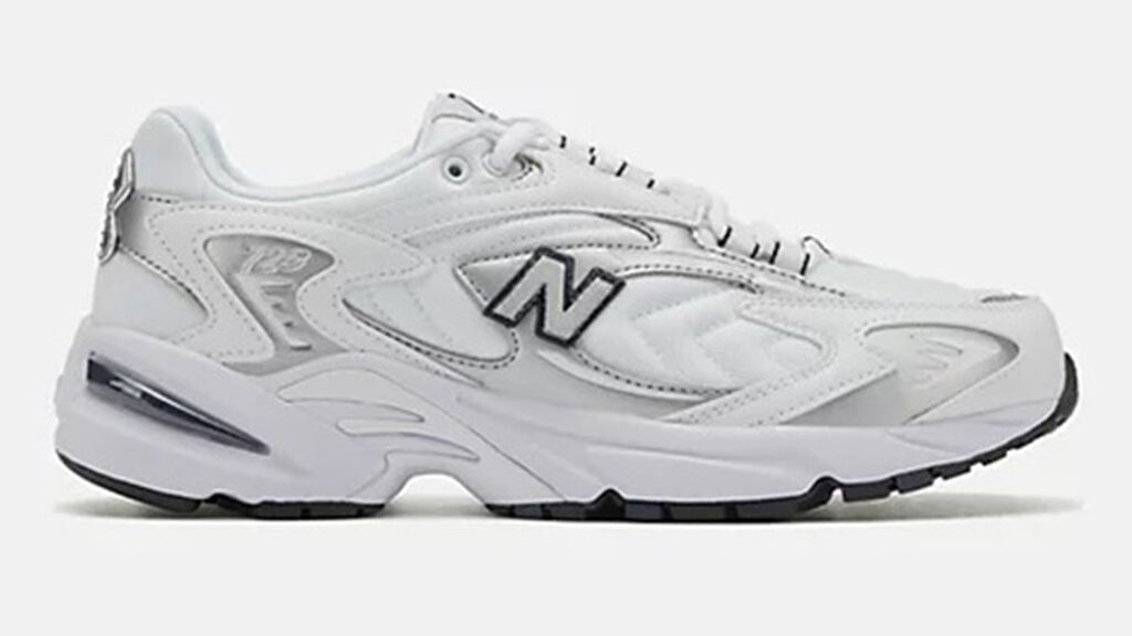 New Balance 725