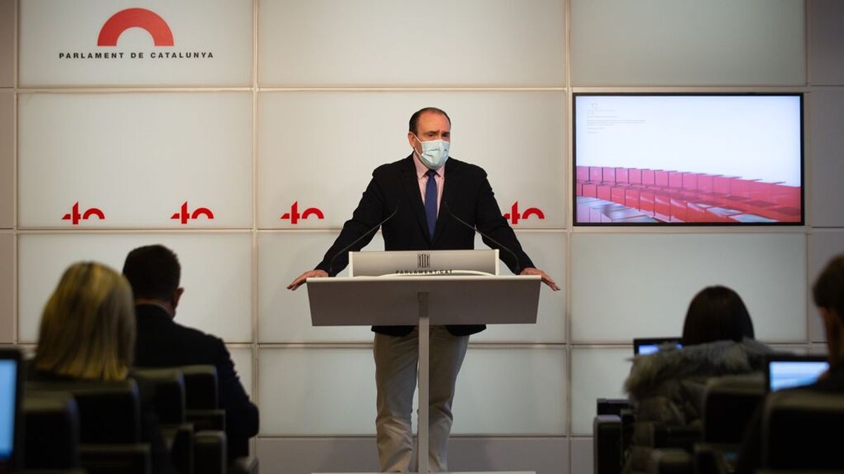 Serrano, investigado por agresión sexual, sustituye a Parera y se da de baja del PP en Cataluña Serrano, investigado por agresión sexual, sustituye a Parera y se da de baja del PP en Cataluña