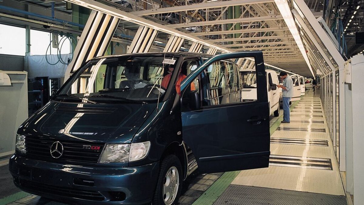 Mercedes Vitoria para la producción 7 días seguidos por la crisis de los semiconductores Mercedes Vitoria para la producción 7 días seguidos por la crisis de los semiconductores