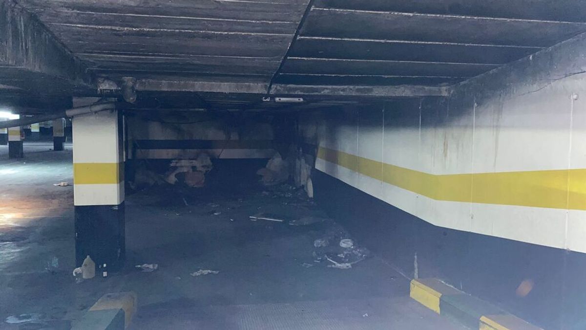 El Ayuntamiento de Valencia interviene en el impracticable y abandonado parking de Tres Cruces El Ayuntamiento de Valencia interviene en el impracticable y abandonado parking de Tres Cruces