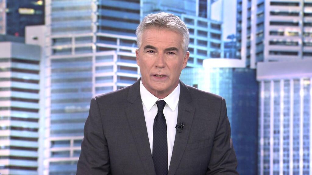 Con David Cantero Informativos Telecinco 2022 Mediodía 03/03/2022