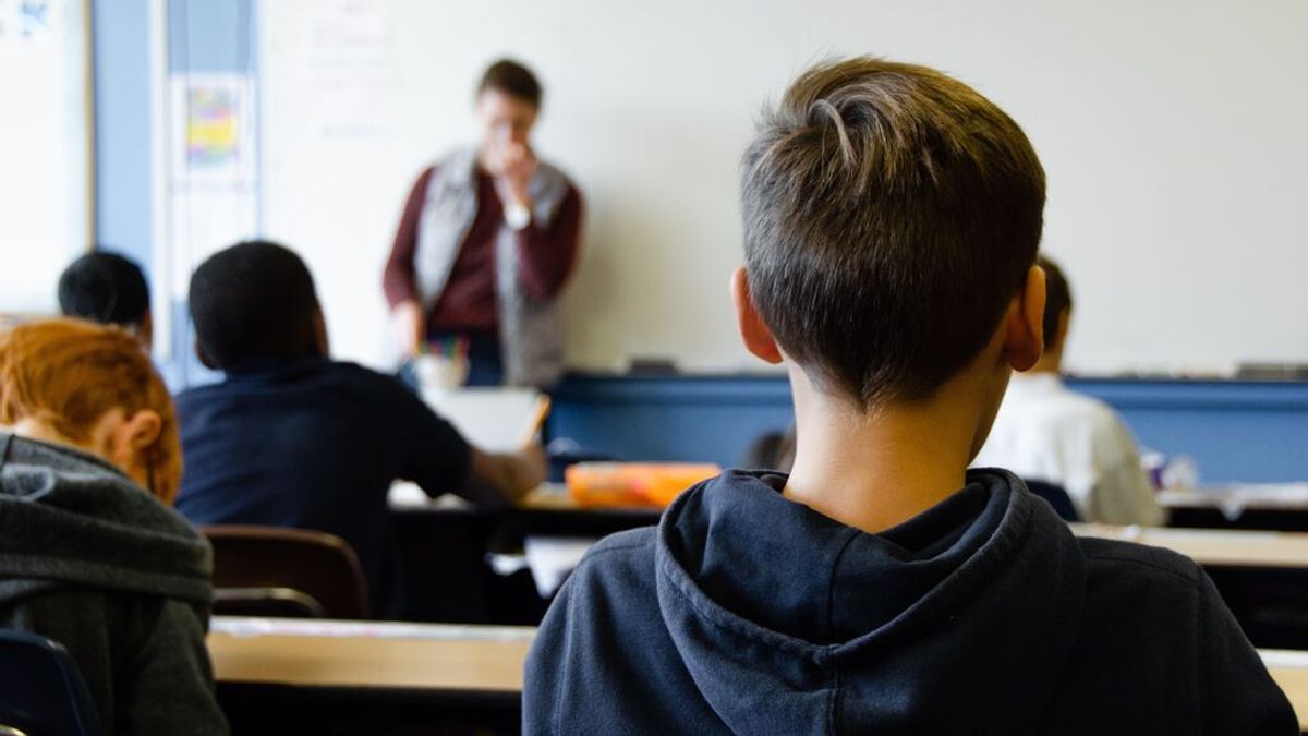 Niños en un aula Niños en un aula