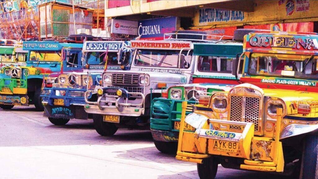 Minibuses jeepneys en Manila