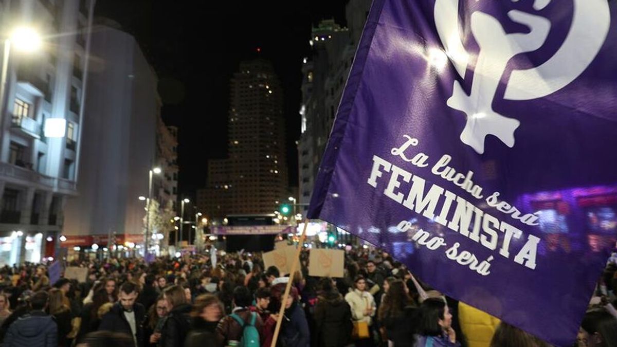 Los temas que dividen al feminismo: la prostitución, la Ley Trans y la gestación subrogada