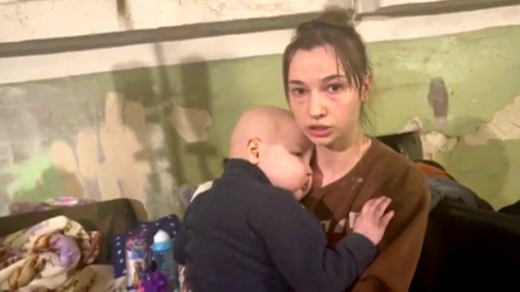El llamamiento de una madre de un niño con cáncer en Ucrania: necesitan ser evacuados