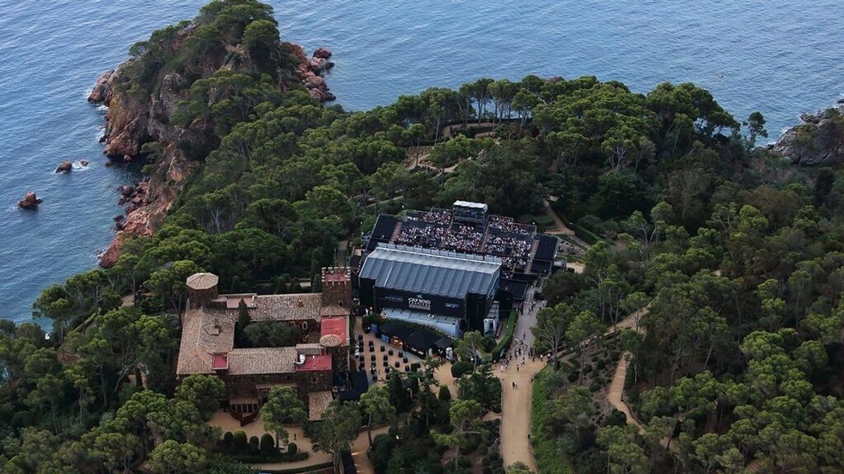 Christina Aguilera y Rigoberta Bandini compartirán cartel en el Cap Roig en Girona Christina Aguilera y Rigoberta Bandini compartirán cartel en el Cap Roig en Girona