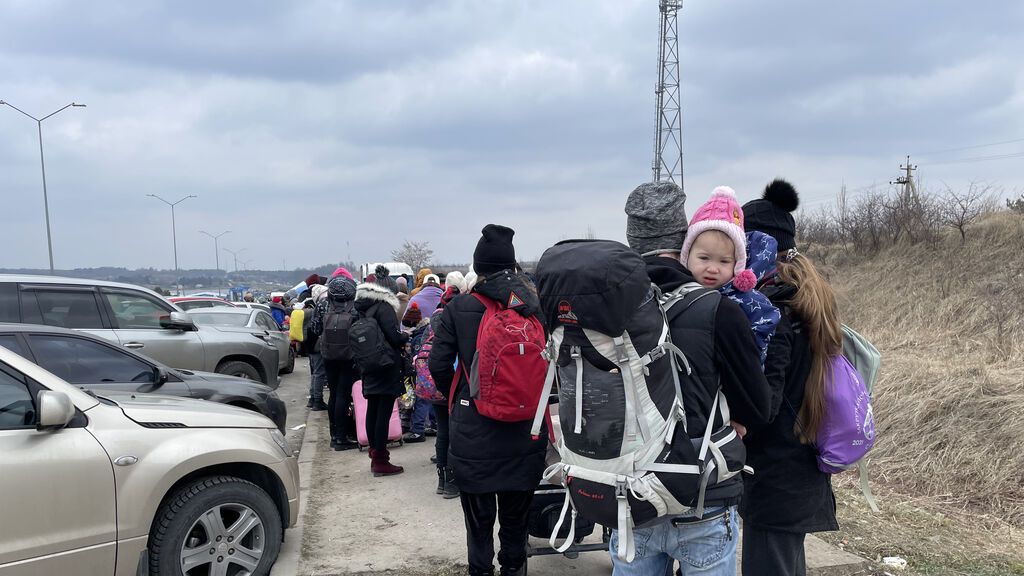 Familias españolas y ucranianas refugiadas bajo el mismo techo