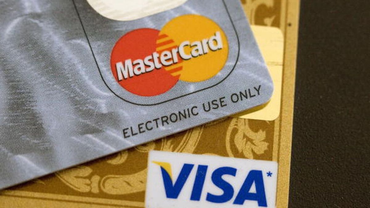 Visa y Mastercard suspenden todas sus operaciones en Rusia Visa y Mastercard suspenden todas sus operaciones en Rusia