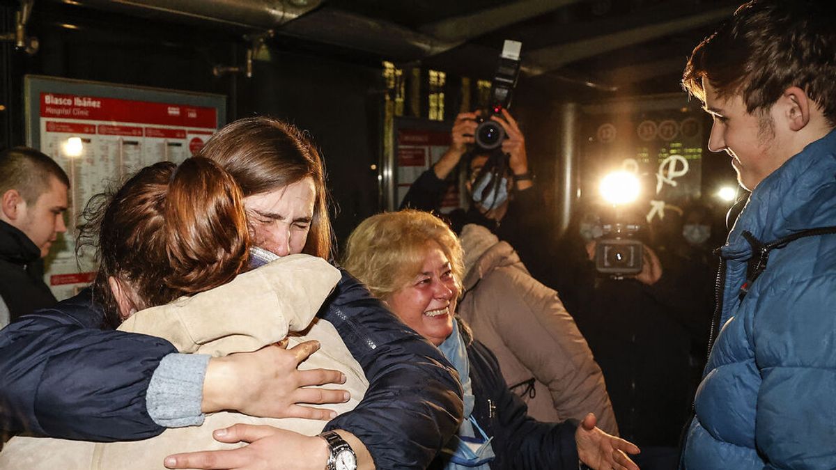 España contará con tres centros de recepción de refugiados y espera la llegada de más de 6.000 ucranianos España contará con tres centros de recepción de refugiados y espera la llegada de más de 6.000 ucranianos
