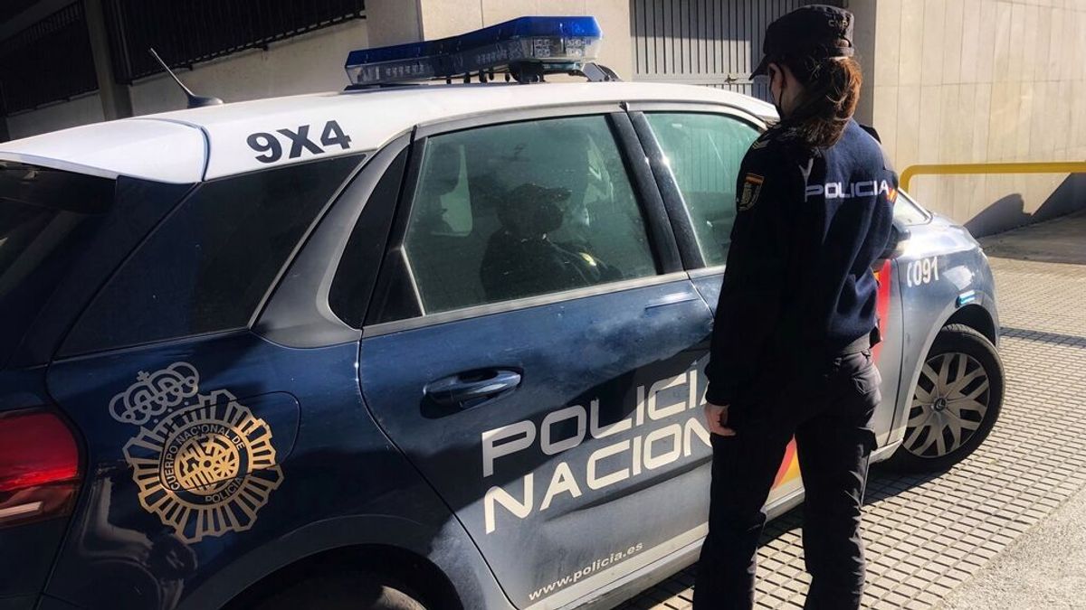 Encuentran a una joven semiinconsciente y medio desnuda en Ourense Encuentran a una joven semiinconsciente y medio desnuda en Ourense