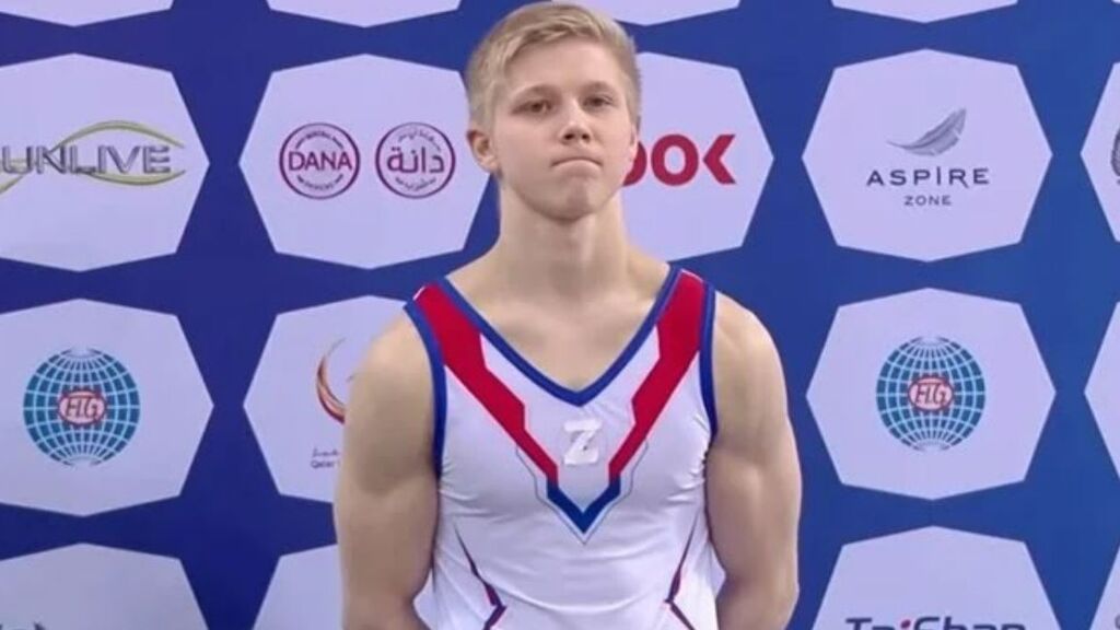 Ivan Kuliak, el atleta que subió al podio con un símbolo de apoyo a la guerra