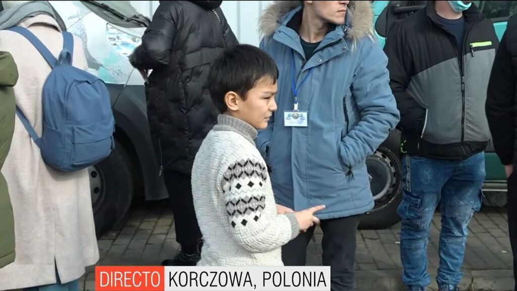 Las mafias interceptan a niños solos en las fronteras con Ucrania para prostituirlos