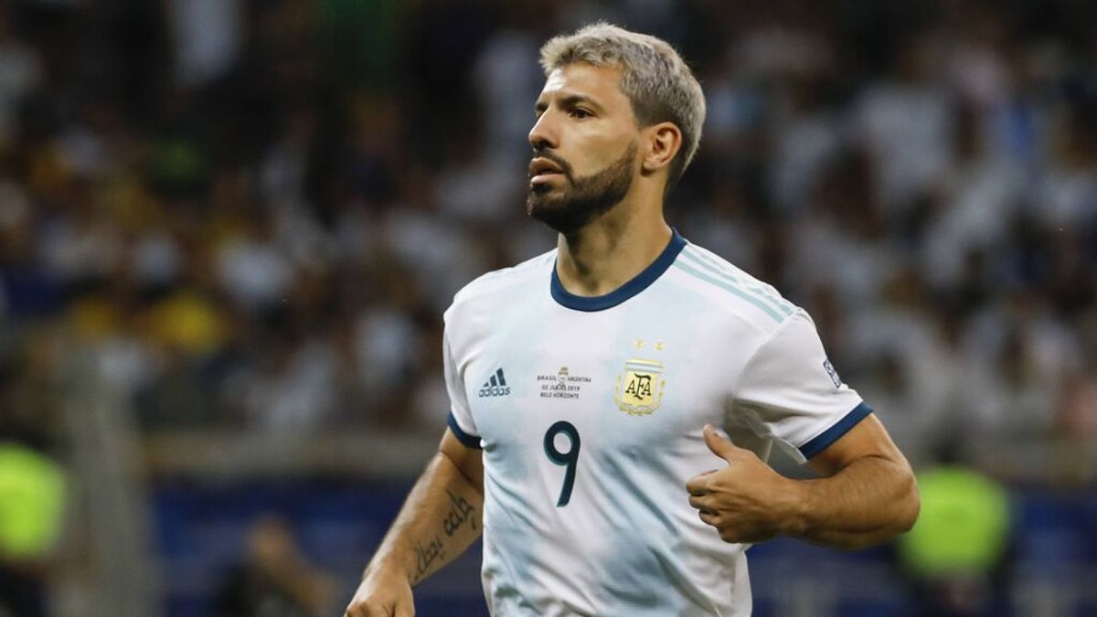 La primera misión de Agüero como “embajador” de la selección argentina: el primer viaje con su nuevo cargo