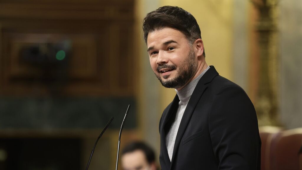 Rufián llama "salvaje" al PP
