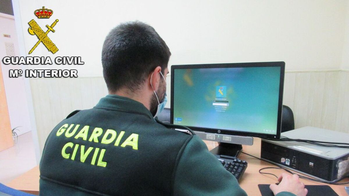 Detenido en A Coruña acusado de engañar, amenazar y manipular sexualmente a una menor Detenido en A Coruña acusado de engañar, amenazar y manipular sexualmente a una menor