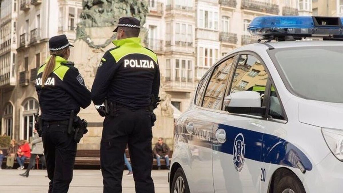 Incendia su piso mientras prepara una pócima alucinógena para un ritual en Vitoria Incendia su piso mientras prepara una pócima alucinógena para un ritual en Vitoria