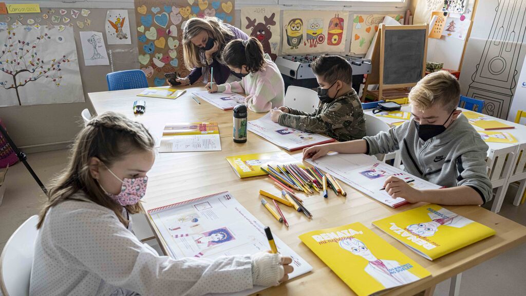 'Renata mi nefróloga', el libro de cuatro niños enfermos de riñón para que expliquen su dolencia en los coles