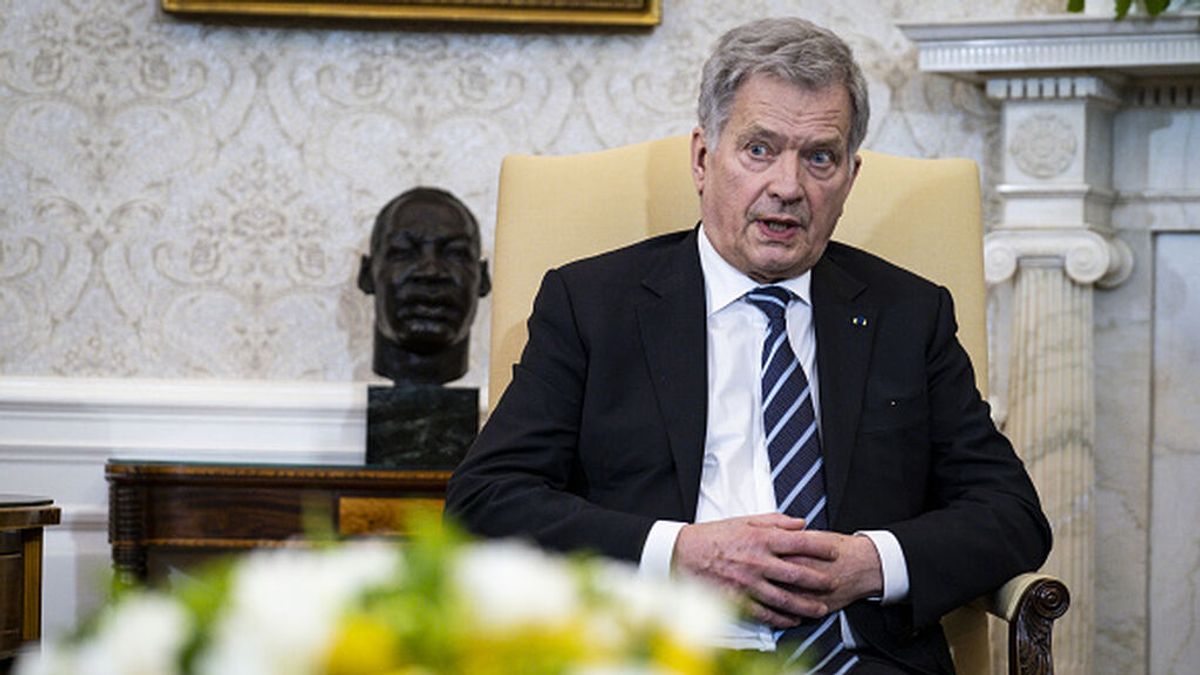 El presidente finlandés vuelve a ofrecer a Putin hablar con Zelenski El presidente finlandés vuelve a ofrecer a Putin hablar con Zelenski