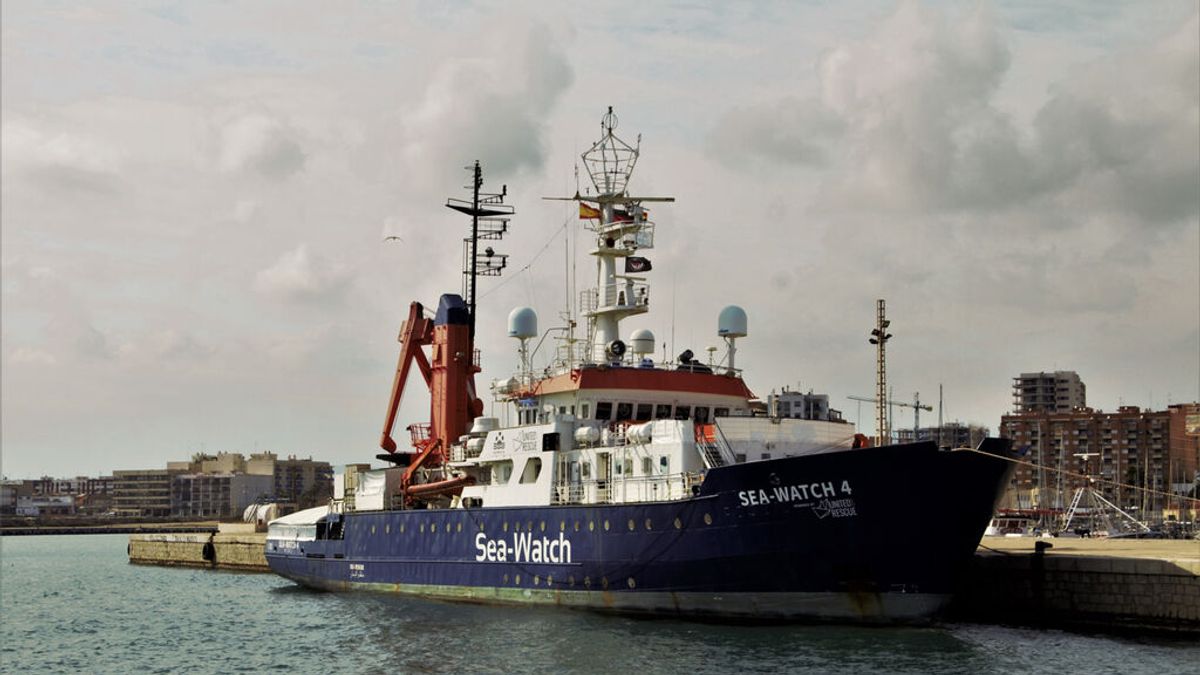 El barco Sea Watch 4 regresa a Vinaròs tras rescatar a 129 personas en el Mediterráneo