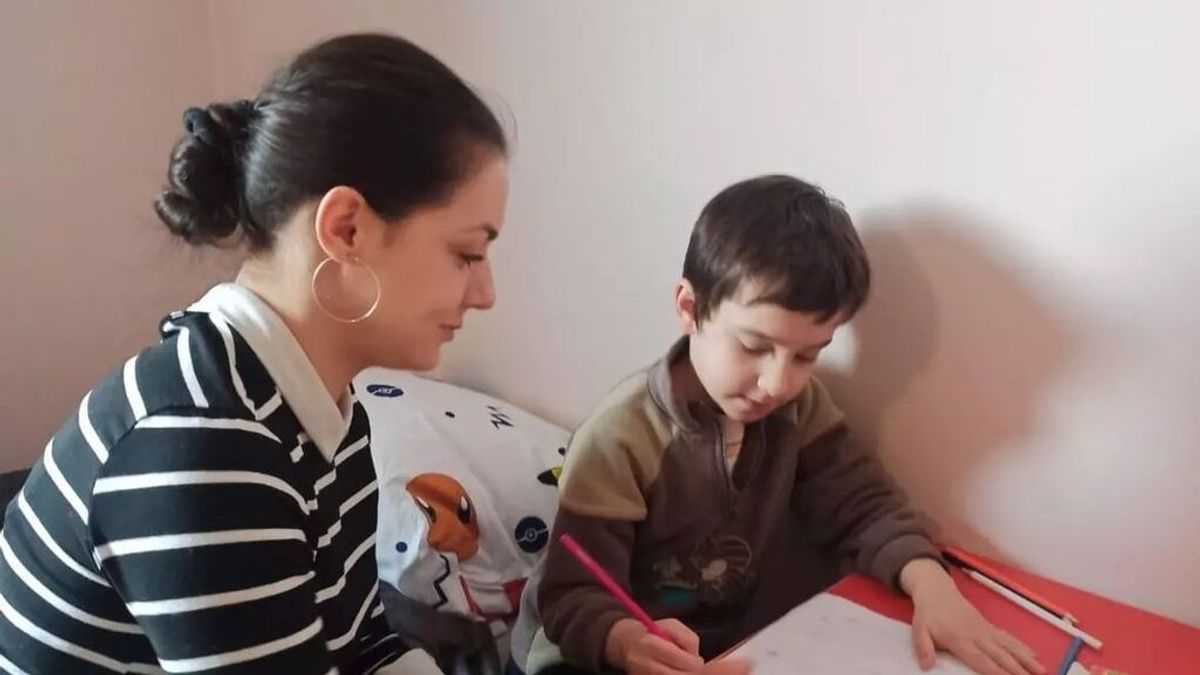 Una refugiada ucraniana denuncia la necesidad de ayuda psicológica de los desplazados: "Me siento culpable"