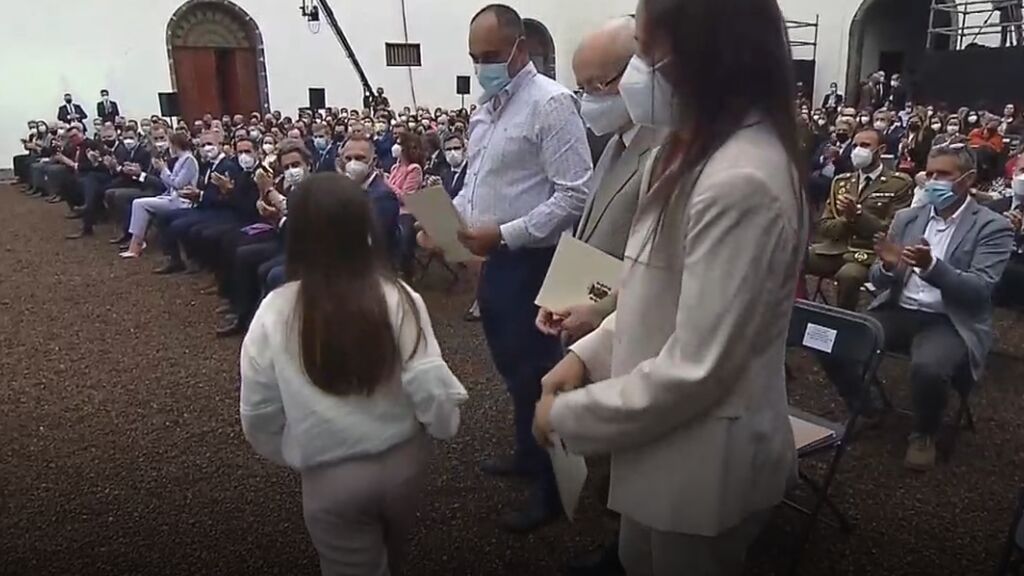 Los Reyes presiden el homenaje al pueblo de La Palma