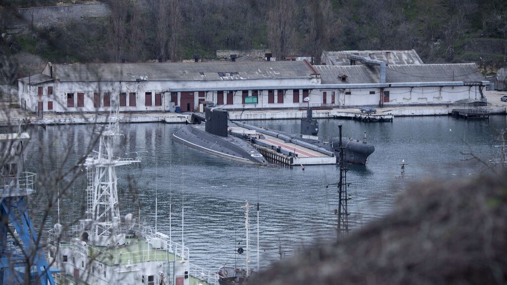 Unos 600 marineros rusos se negaron a desembarcar para combatir cerca de Odesa, según Kiev