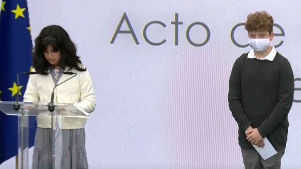 Los Reyes presiden el homenaje al pueblo de La Palma