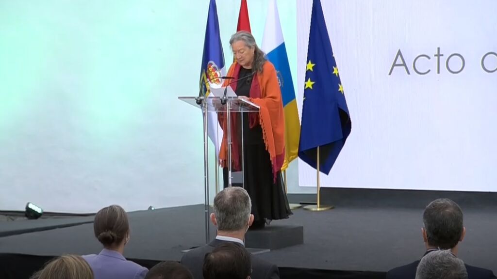 Los Reyes presiden el homenaje al pueblo de La Palma