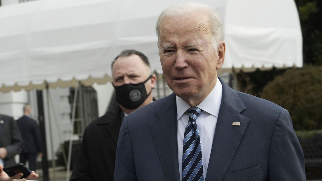 EuropaPress_4259805_17_february_2022_us_washington_us_president_joe_biden_talks_with_journalist (1)