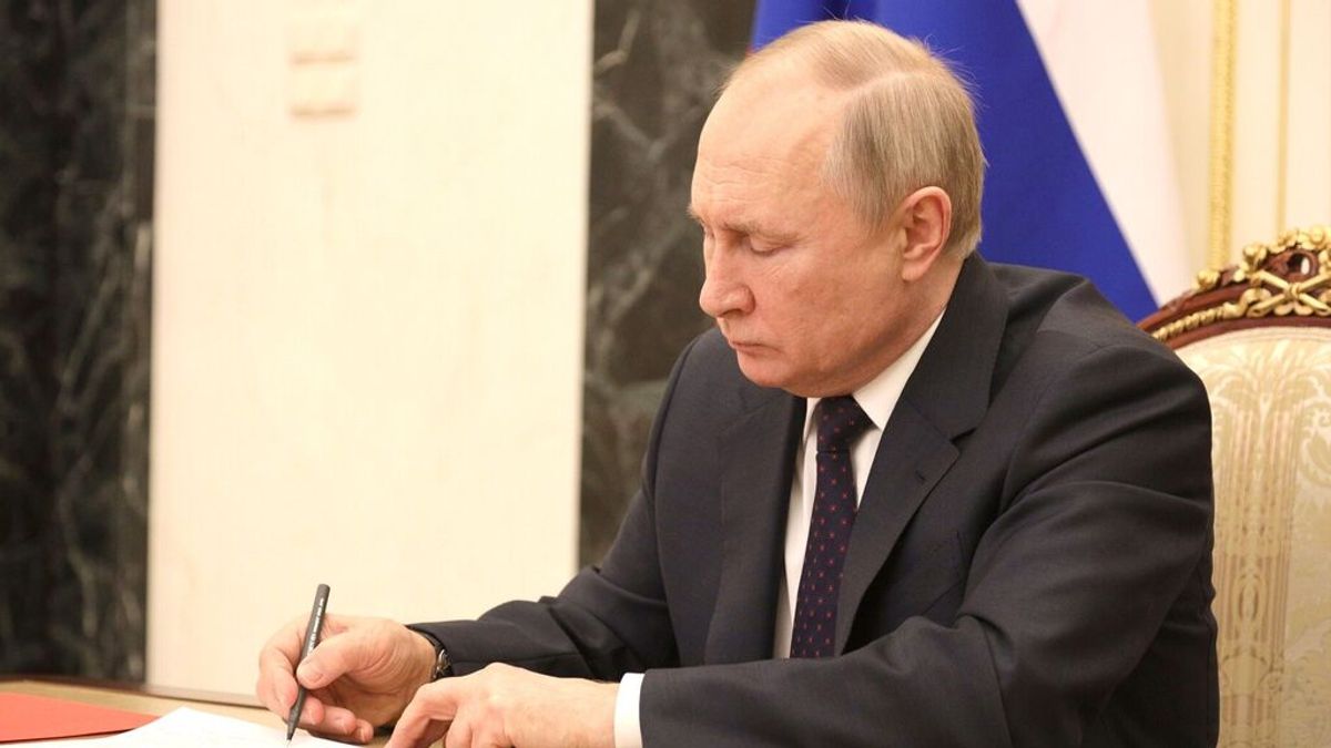 Asaltan una vivienda del exyerno de Putin en Biarritz en represalia por la guerra de Ucrania Asaltan una vivienda del exyerno de Putin en Biarritz en represalia por la guerra de Ucrania