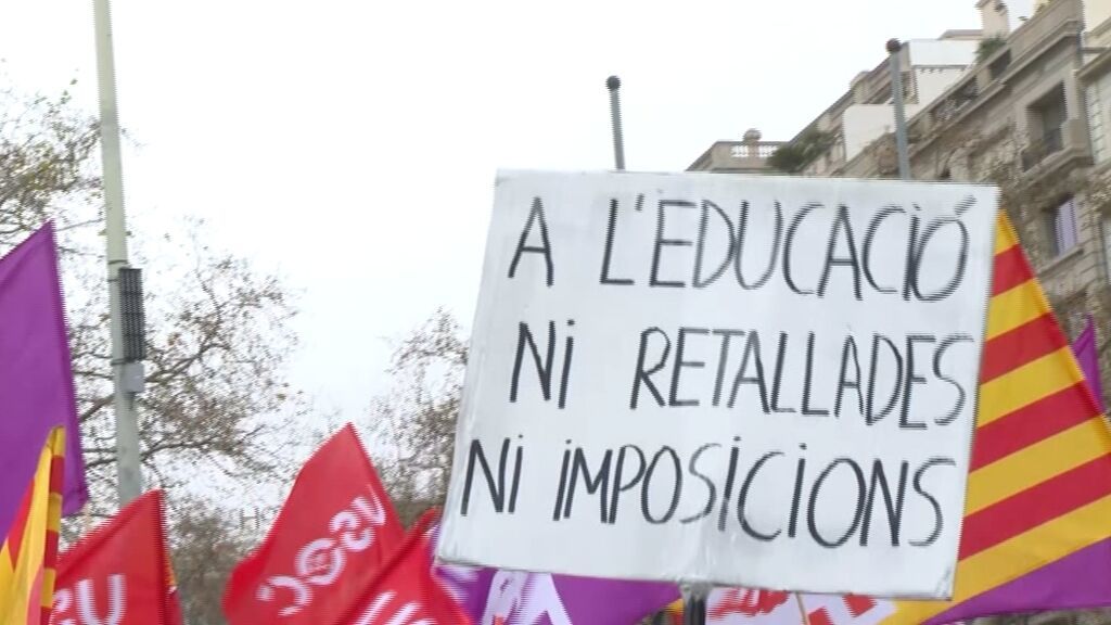 Cinco días de huelga de profesores en Cataluña