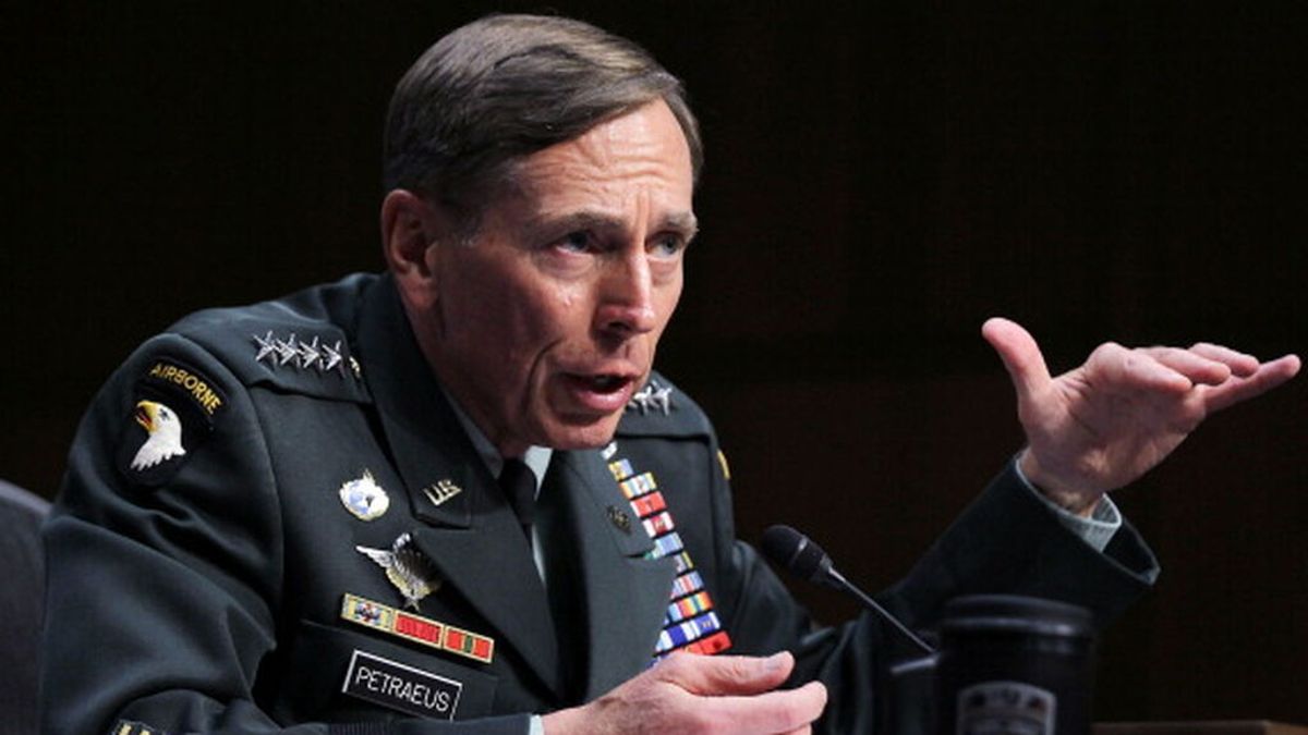 Guerra urbana en Kiev: "Se necesitan 5 atacantes por cada defensor", según Petraeus, el exgeneral de Irak y Afganistán Guerra urbana en Kiev: "Se necesitan 5 atacantes por cada defensor", según Petraeus, el exgeneral de Irak y Afganistán