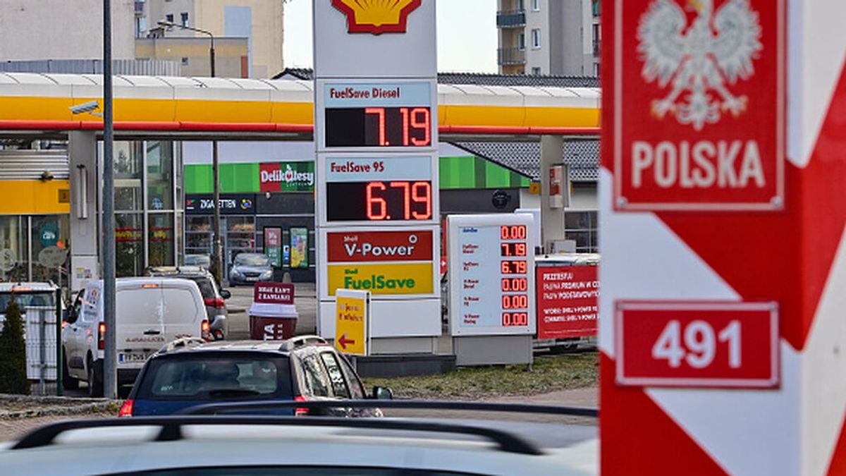 Las monedas de Europa central se hunden y agravan la inflación Las monedas de Europa central se hunden y agravan la inflación