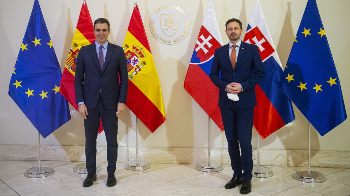 Sánchez pide a Bruselas que desacople el precio del gas al de la electricidad Sánchez pide a Bruselas que desacople el precio del gas al de la electricidad