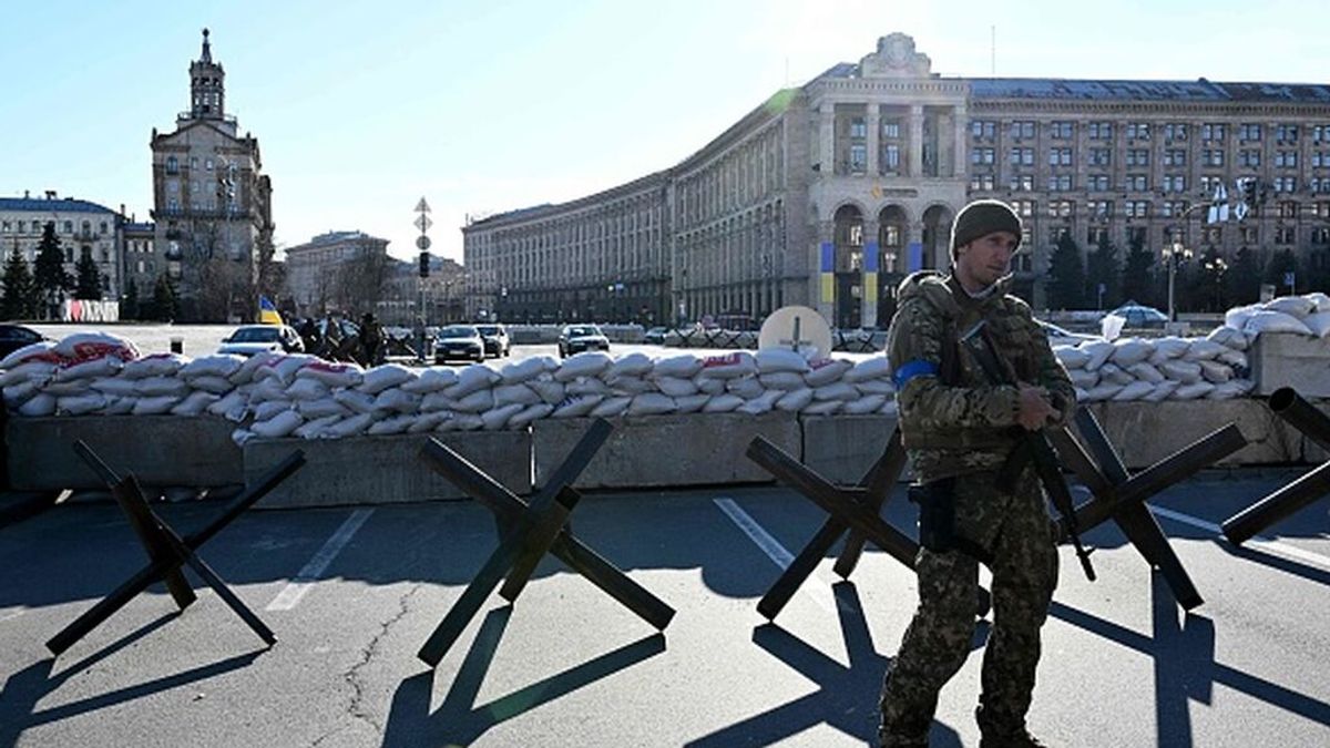 Ucrania se prepara para 72 horas decisivas de resistencia frente al ataque ruso Ucrania se prepara para 72 horas decisivas de resistencia frente al ataque ruso