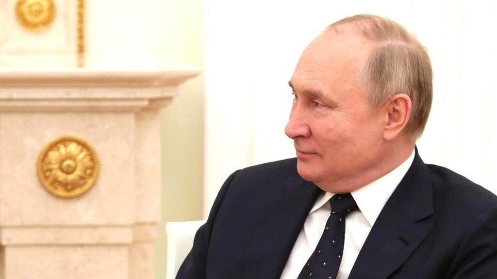 Putin amenaza con una "autolimpieza" en Rusia: "Hay que escupir a los traidores como mosquitos en la boca"